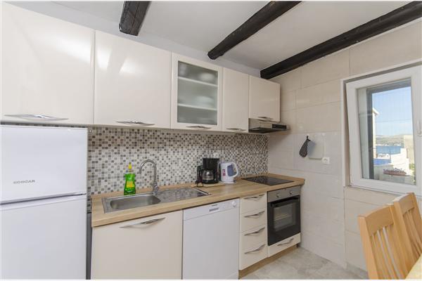 Apartment A2, for 6 persons