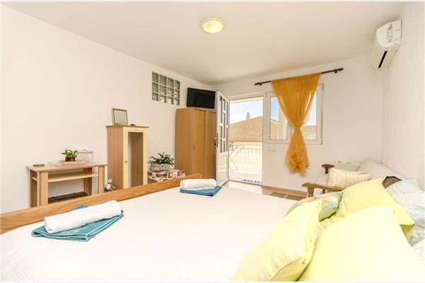 Apartment A3, for 3 persons