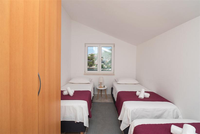 Apartment A4, for 4 persons