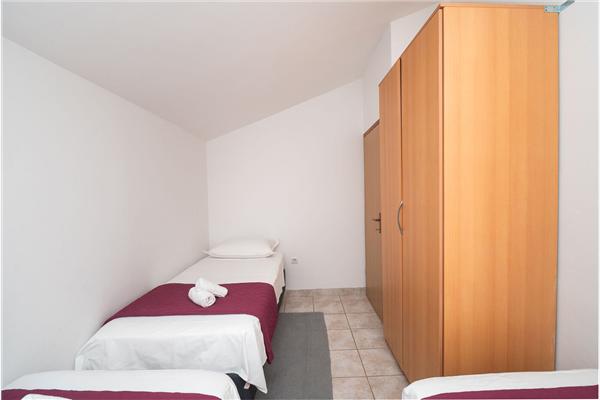 Apartment A4, for 4 persons