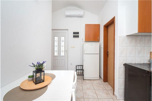 Apartment A4, for 4 persons