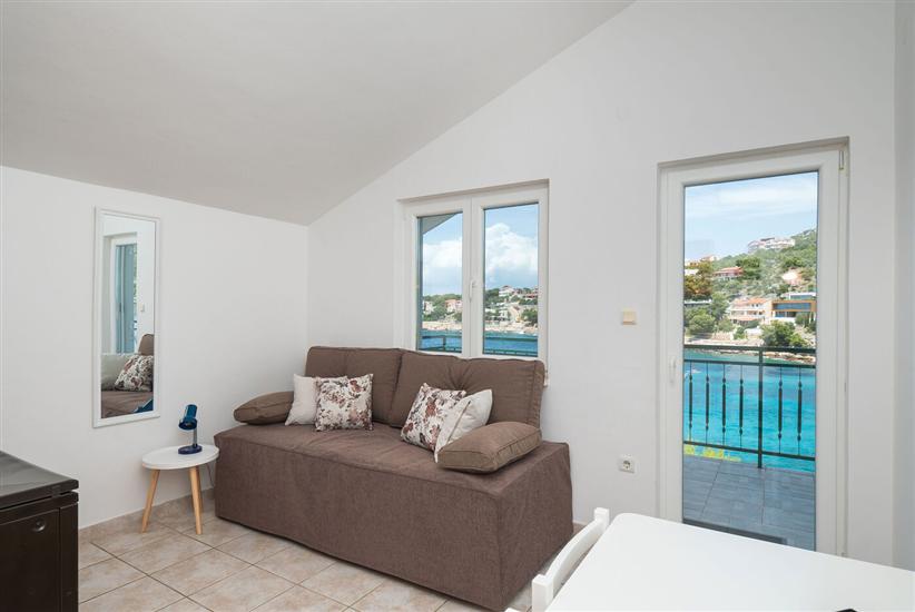 Apartment A4, for 4 persons