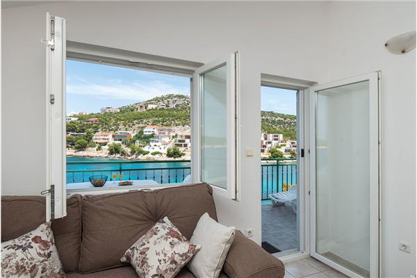 Apartment A4, for 4 persons