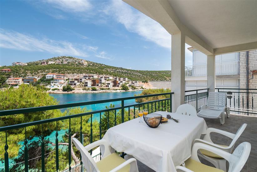 Apartment A3, for 4 persons