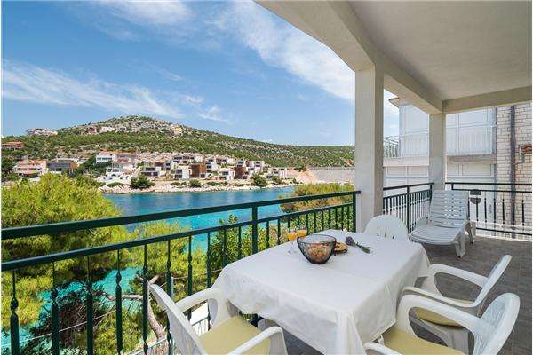 Apartment A3, for 4 persons