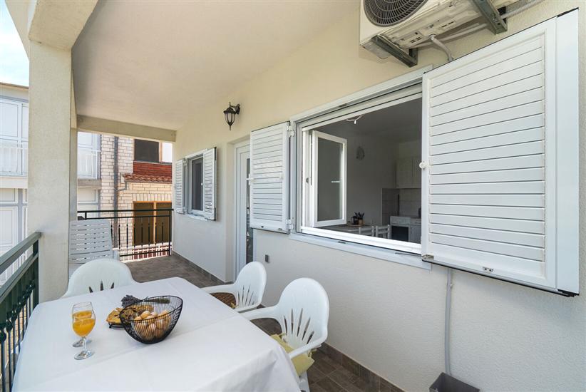 Apartment A3, for 4 persons