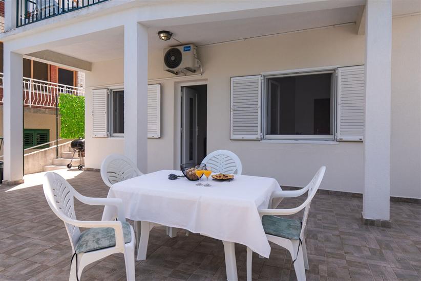 Apartment A1, for 4 persons