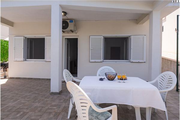 Apartment A1, for 4 persons