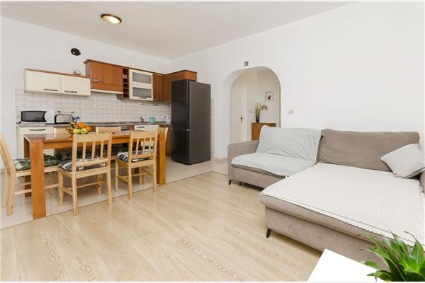 Apartment A3, for 5 persons