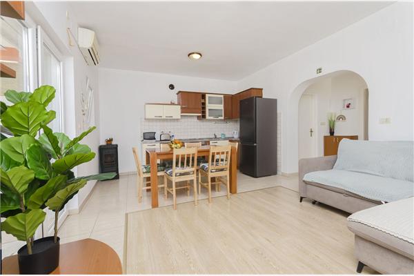 Apartment A3, for 5 persons