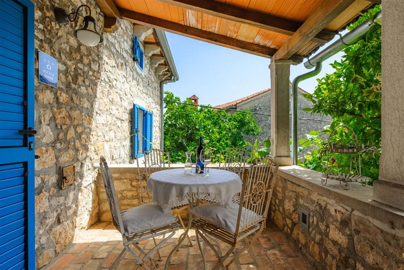 Villa Annette mit Pool und Sauna