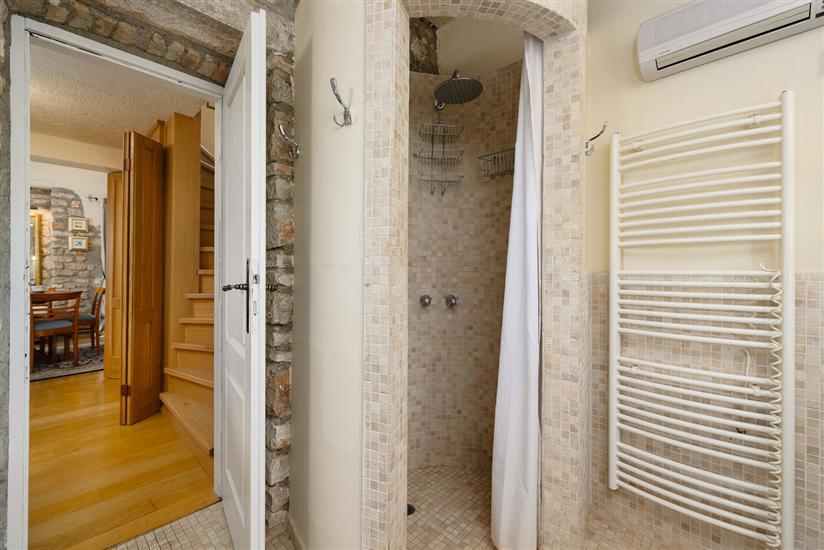 House K1, for 6 persons