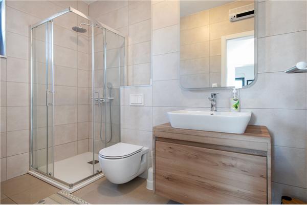 House K1, for 8 persons