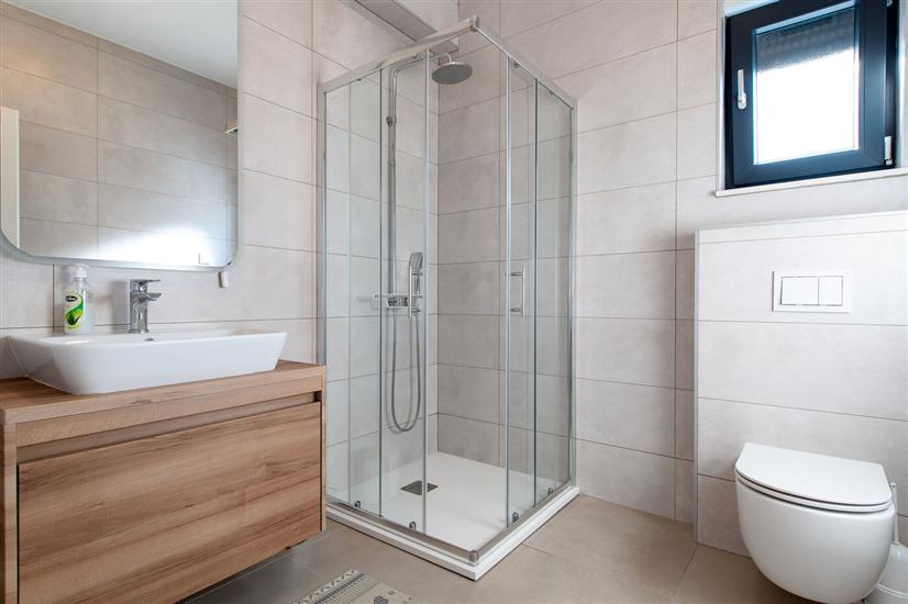 House K1, for 8 persons