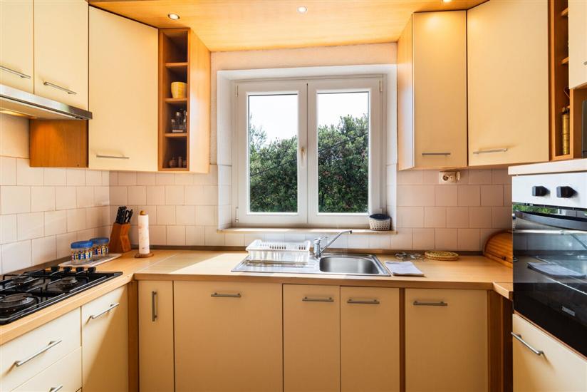 Apartment A1, for 8 persons