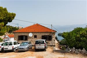 Apartman - Splitska - otok Brac