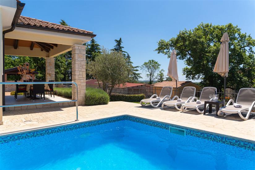 Villa Bellavista Poletti s bazenom