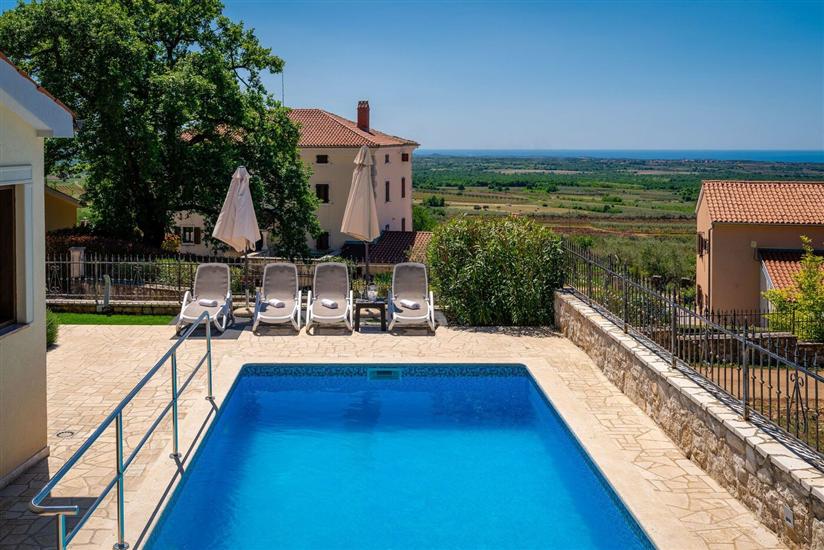 Villa Bellavista s bazenom