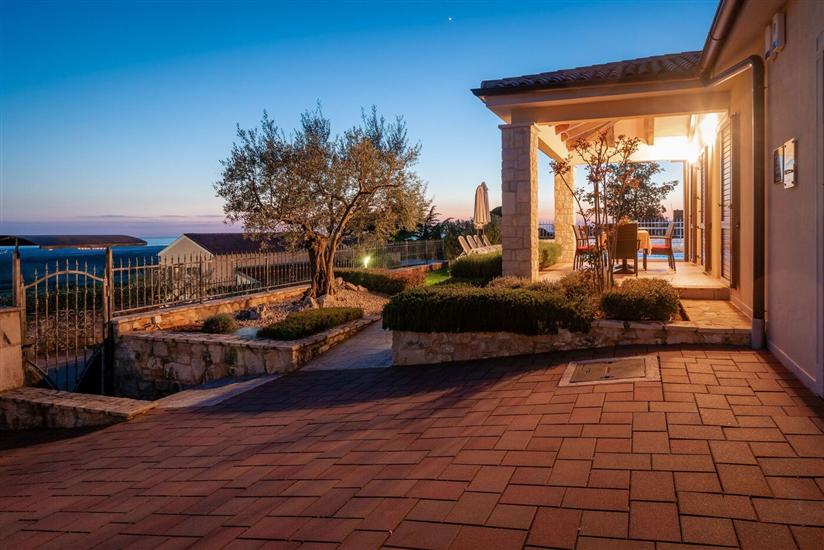 Villa Bellavista Poletti s bazenom