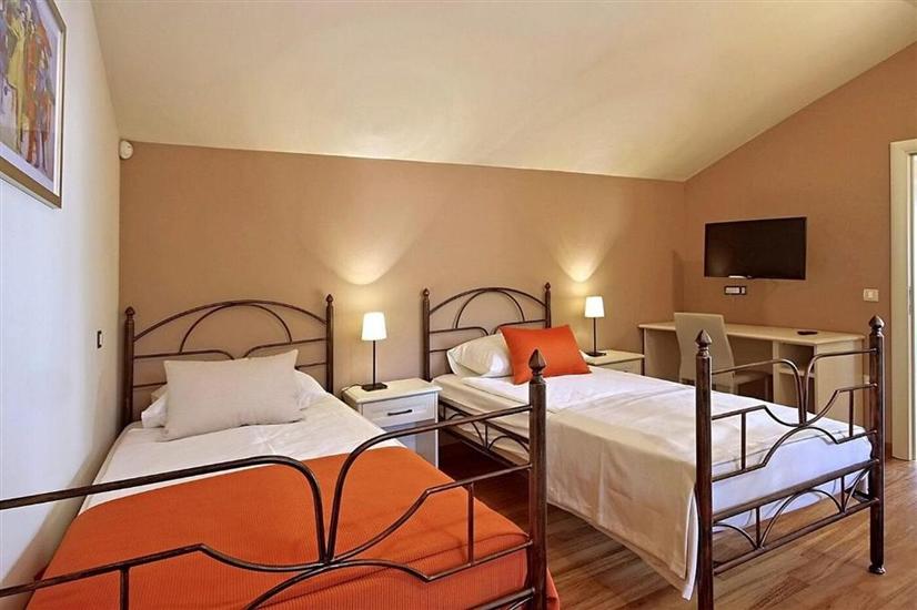 House K1, for 6 persons