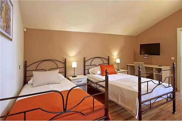 House K1, for 6 persons