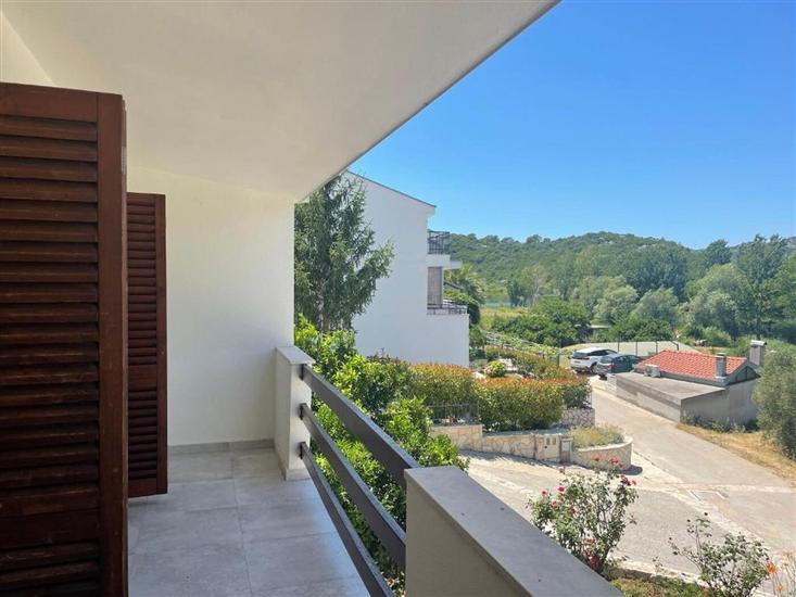 House K1, for 8 persons