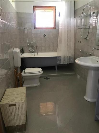 House K1, for 8 persons