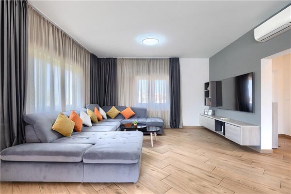 House K1, for 8 persons