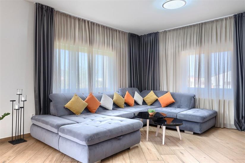 House K1, for 8 persons