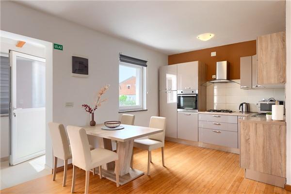 House K1, for 8 persons