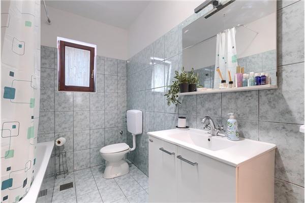 House K1, for 8 persons