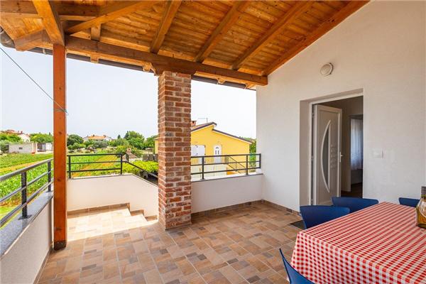 House K1, for 8 persons