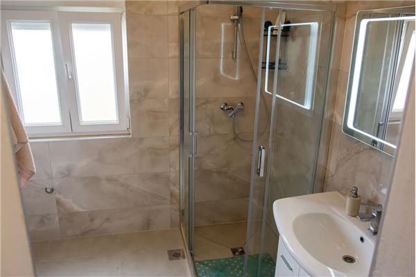 Apartment A1, for 6 persons