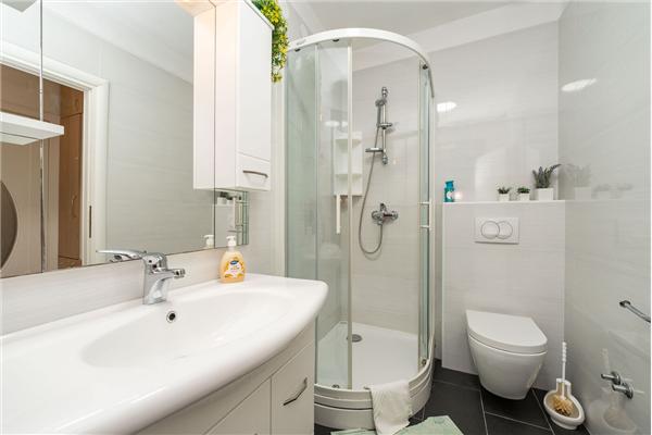 Apartment A4, for 4 persons