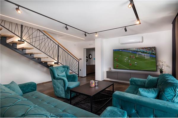 House K1, for 8 persons