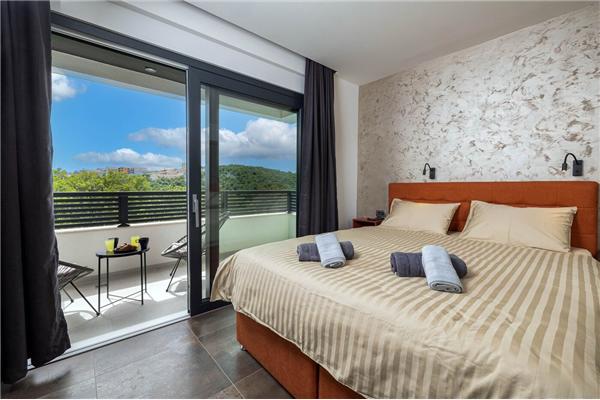 House K1, for 8 persons