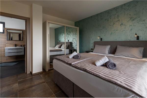 House K1, for 8 persons