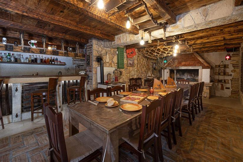 House K1, for 8 persons