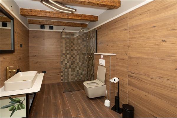 House K1, for 8 persons