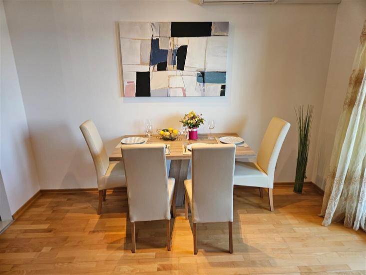 Apartment A1, for 3 persons