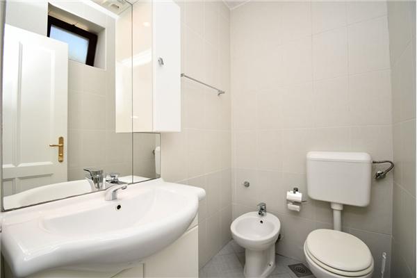 House K1, for 10 persons