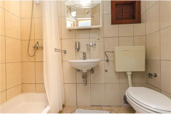 Apartment A2, for 3 persons