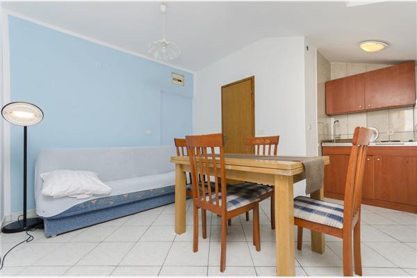 Apartment A2, for 3 persons