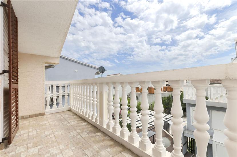 Apartment A2, for 3 persons