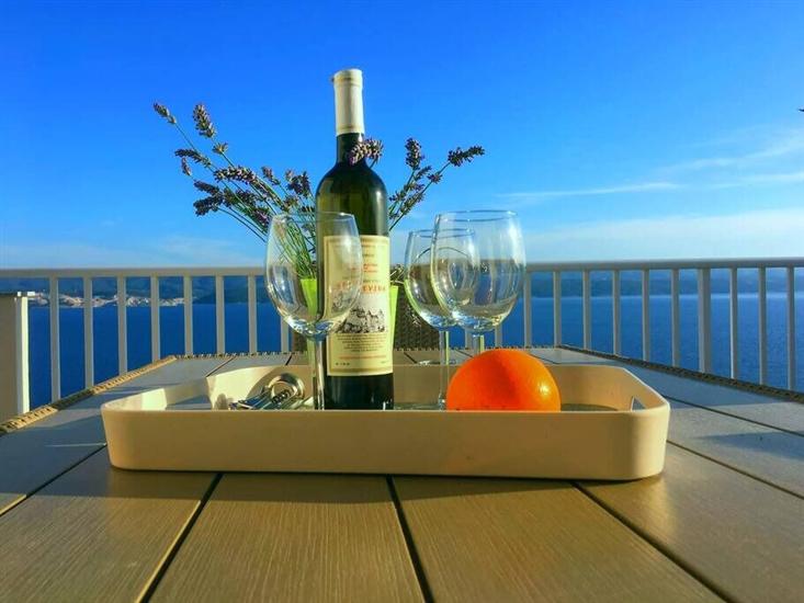 Apartment A3, for 5 persons