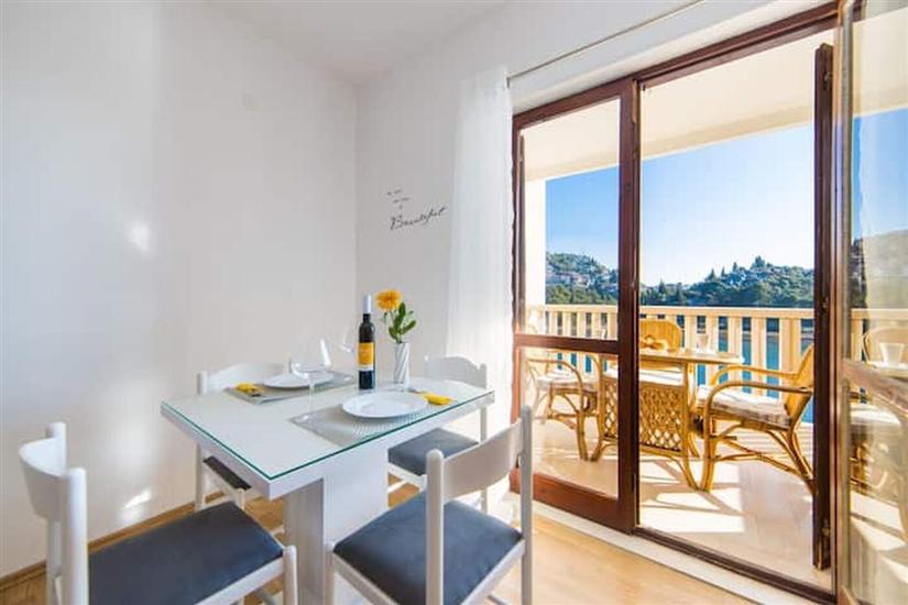 Apartment A1, for 4 persons