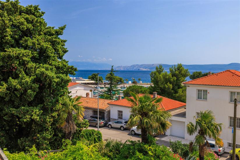 Apartment A1, for 5 persons