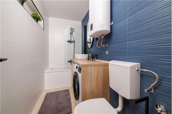 Apartment A1, for 5 persons