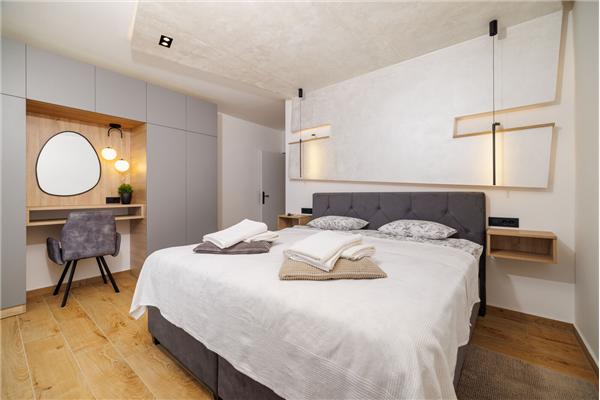 Apartment A1, for 5 persons