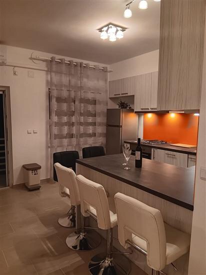 Apartment A1, for 5 persons